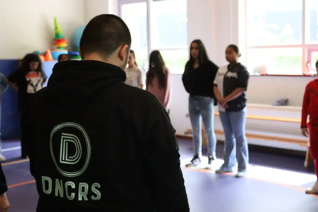 Dansworkshop voor basisschoolkinderen bij DNCRS